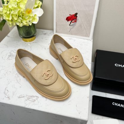 Chanel early spring apricot matte new temperament loafers - Image 3