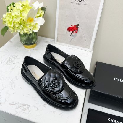 Chanel early spring new black lady temperament loafers - Image 3