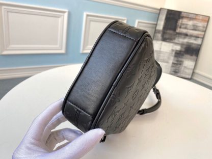 Louis Vuitton Danube Handbag - Image 3