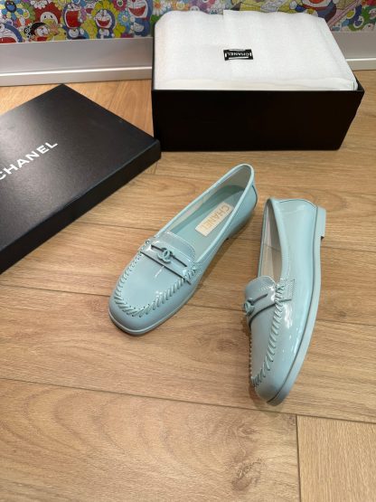 Chanel autumn and winter four seasons retro style small round head blue loafers - Image 3