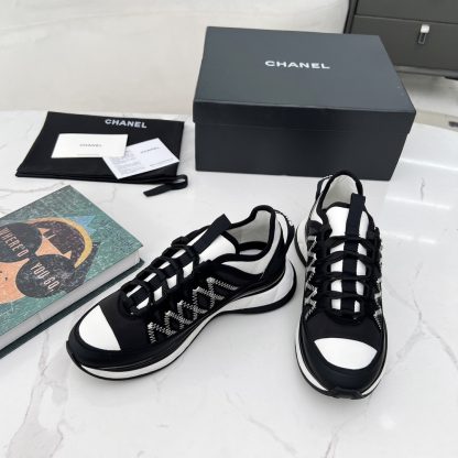 Chanel Spring and Autumn Super Durable Black and White Casual Shoes - Image 3