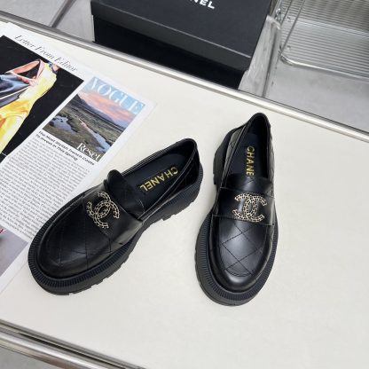 Chanel autumn and winter series new retro style small round head black loafers - Image 3