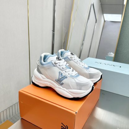 Louis Vuitton Run 55 sneakers - Image 3