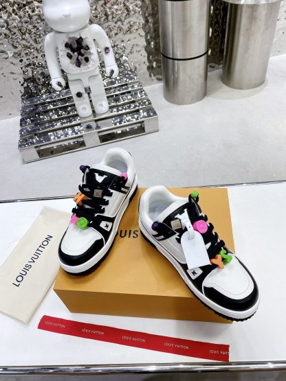 Louis Vuitton Trainer DIY Buckle Sneakers - Image 3