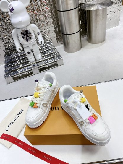Louis Vuitton Trainer DIY Buckle Sneakers - Image 3