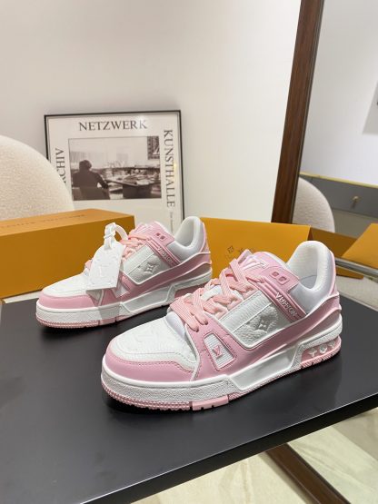 Louis Vuitton's popular skateboard shoes - Image 3
