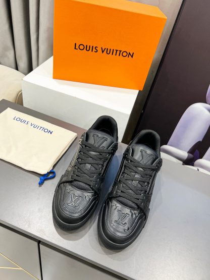 Louis Vuitton's popular skateboard shoes - Image 3