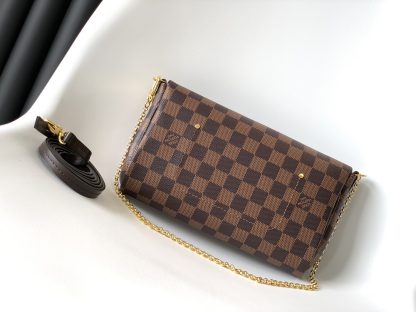 Louis Vuitton FAVORITE Medium Handbag - Image 3