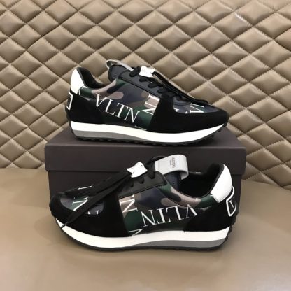 VALENTINO Classic camouflage pattern casual sneakers - Image 3