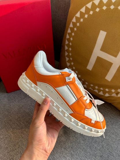 VALENTINO classic and comfortable couple casual shoes - Image 3