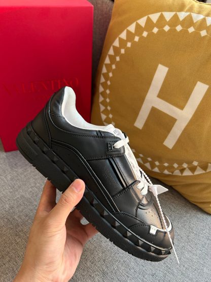 VALENTINO Exquisite and fashionable couple casual shoes - Image 3