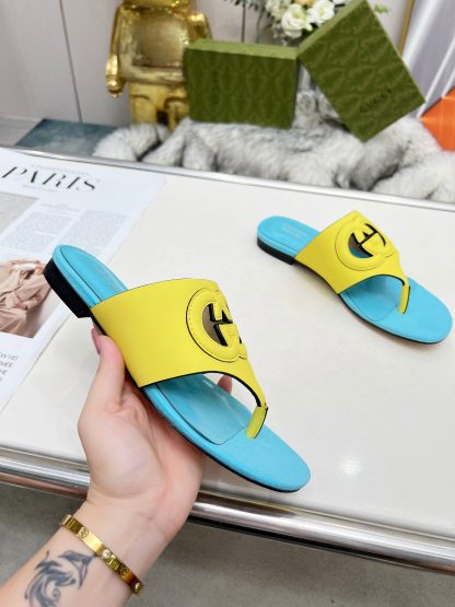 Gucci flip flops - Image 4