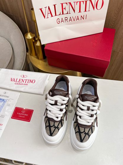 VALENTINO Fashion Couple Thick Strap Casual Shoes - Image 3