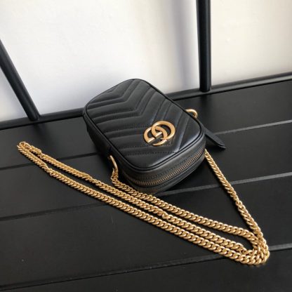 Gucci square chain bag - Image 3
