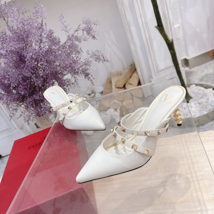 VALENTINO pointed toe studded element fashionable sandals high heels