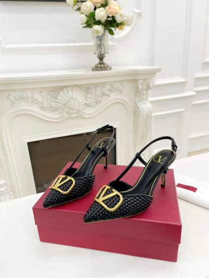 VALENTINO simple temperament high heels - Image 4