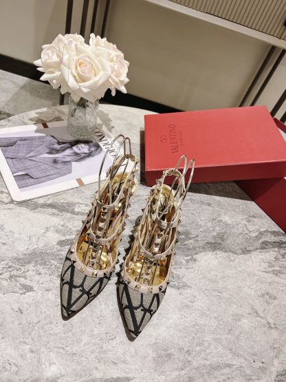 VALENTINO Gold Studded High Fashion High Heels