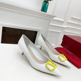 VALENTINO Exquisite bronze buckle fashionable high heels
