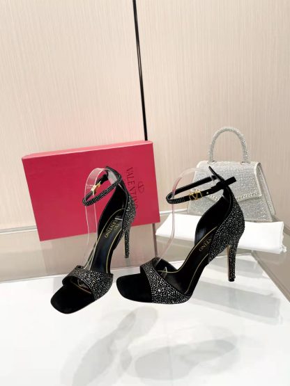 VALENTINO exquisite diamond-studded high heels - Image 3