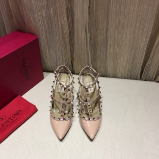 VALENTINO Exquisite Patent Leather Luxurious Studded High Heels