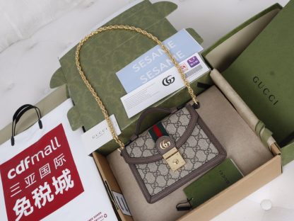 Gucci Vintage Shoulder Bag - Image 3