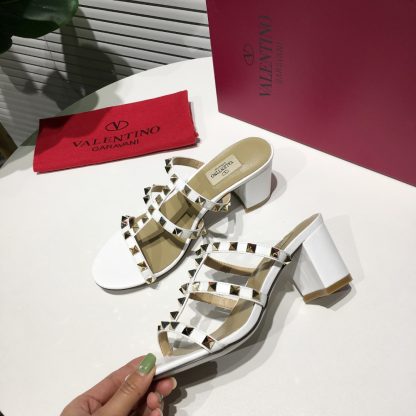 VALENTINO Exquisite Fashion Rivet Sandals High Heels - Image 3