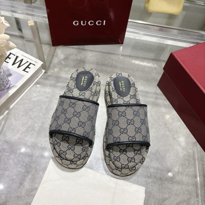Gucci Women's New GG Platform Slide Sandals - Image 2