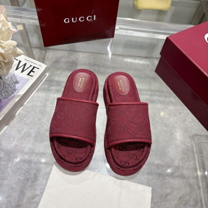 Gucci Women's New GG Platform Slide Sandals - Image 3
