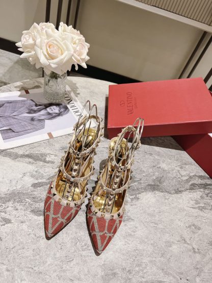 VALENTINO Fashion Rivet High Heels