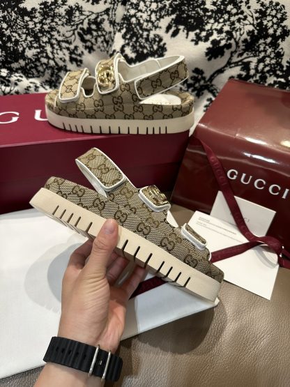 Gucci Double G women's sandals - Image 4