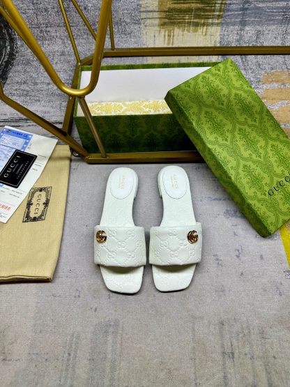 Gucci's latest hot-selling slippers - Image 4