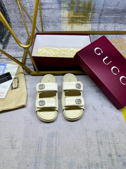 Gucci's latest hot-selling slippers - Image 3