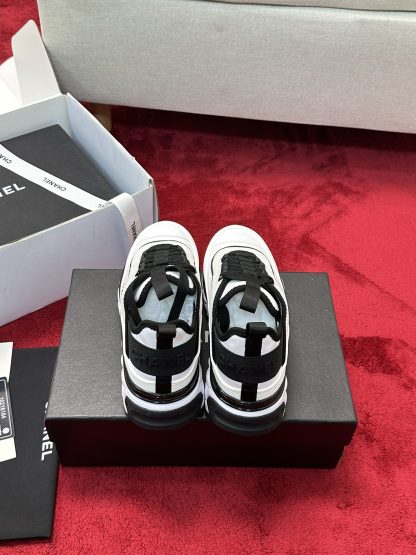 Chanel white mix and match classic casual sneakers for men and women - Image 3