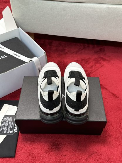 Chanel men's and women's couple's white and black mix and match classic fashion casual sports shoes - Image 3