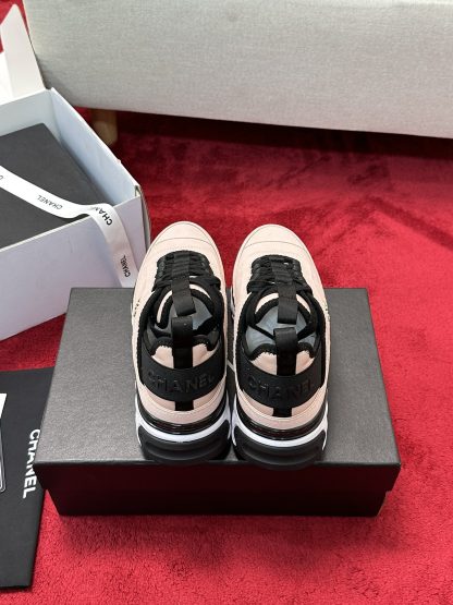 Chanel unisex couple pink mix and match classic fashion casual sneakers - Image 3