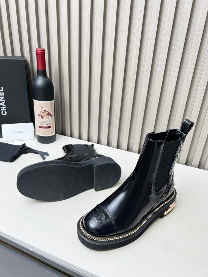 Chanel autumn and winter heavy black fashionable simple Chelsea boots - Image 3