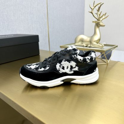 Chanel classic fashion black and white casual sneakers - Image 3