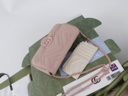 Gucci Classic Flip Cover Handbag - Image 3