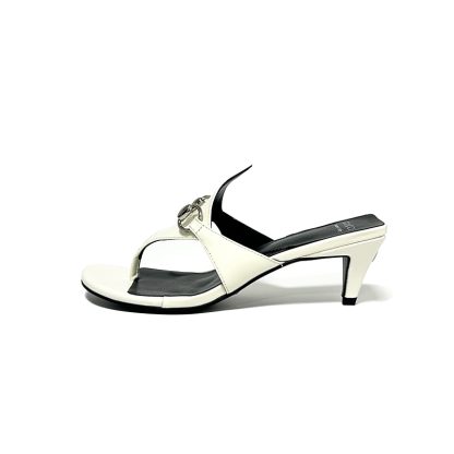 Gucci Spring and Summer Square Toe Flip Flops Classic Buckle Series - Image 3