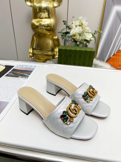 Gucci spring and summer new GG rhinestone buckle round toe thick heel slippers - Image 3