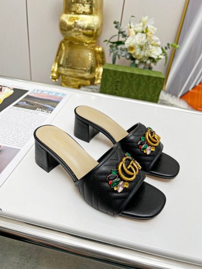 Gucci spring and summer new GG rhinestone buckle round toe thick heel slippers - Image 4