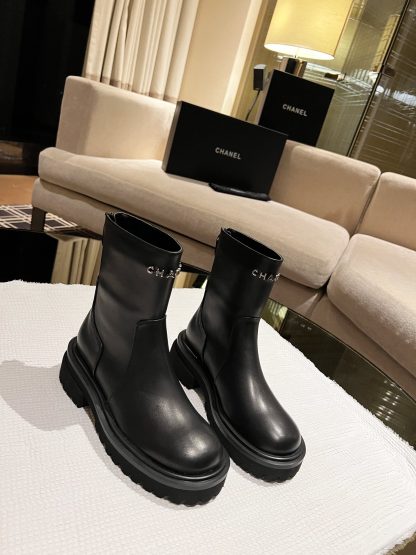 Chanel autumn and winter new black simple fashion boots - Image 2