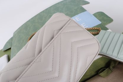 Gucci Classic Chain Bag - Image 3