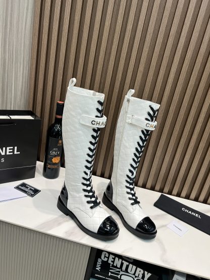 Chanel girly white leather boots - Image 3