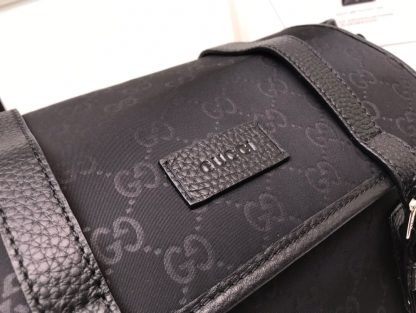Gucci classic print double zipper shoulder bag - Image 3