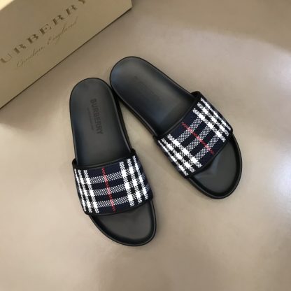 Burberry classic men's slippers - Image 3