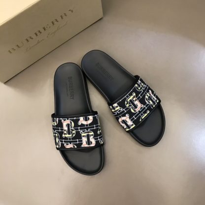 Burberry classic men's slippers - Image 3