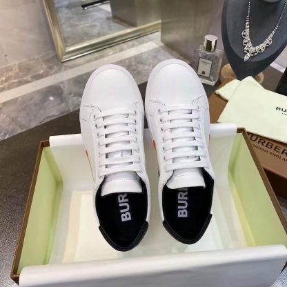 Burberry low-top sneakers - Image 4