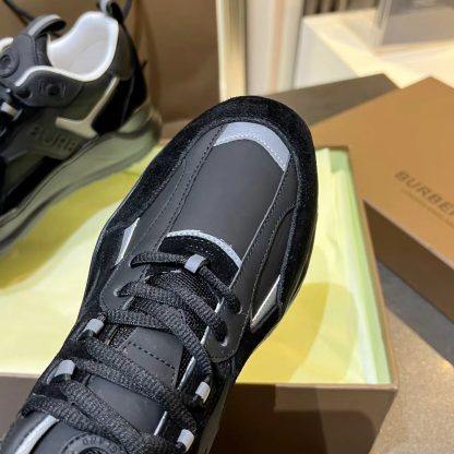 Burberry thick-soled sports shoes - Image 3