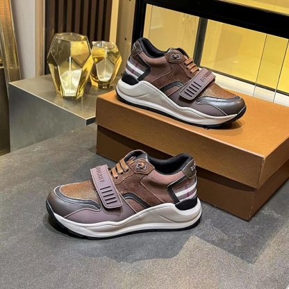Burberry thick-soled sports shoes - Image 3